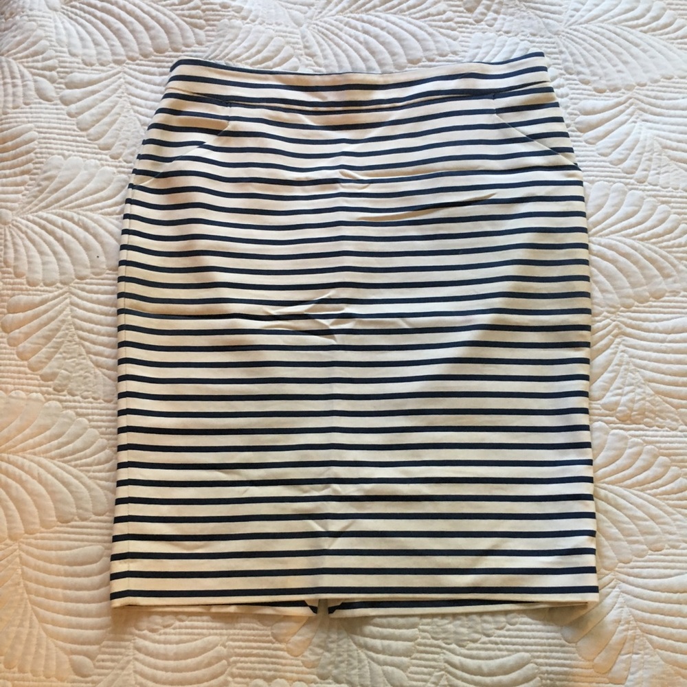 Like New Zara Striped Pencil Skirt, SZ L